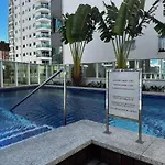 El01- Jacuzzi Vista Mar| 4 Garagens| Piscina