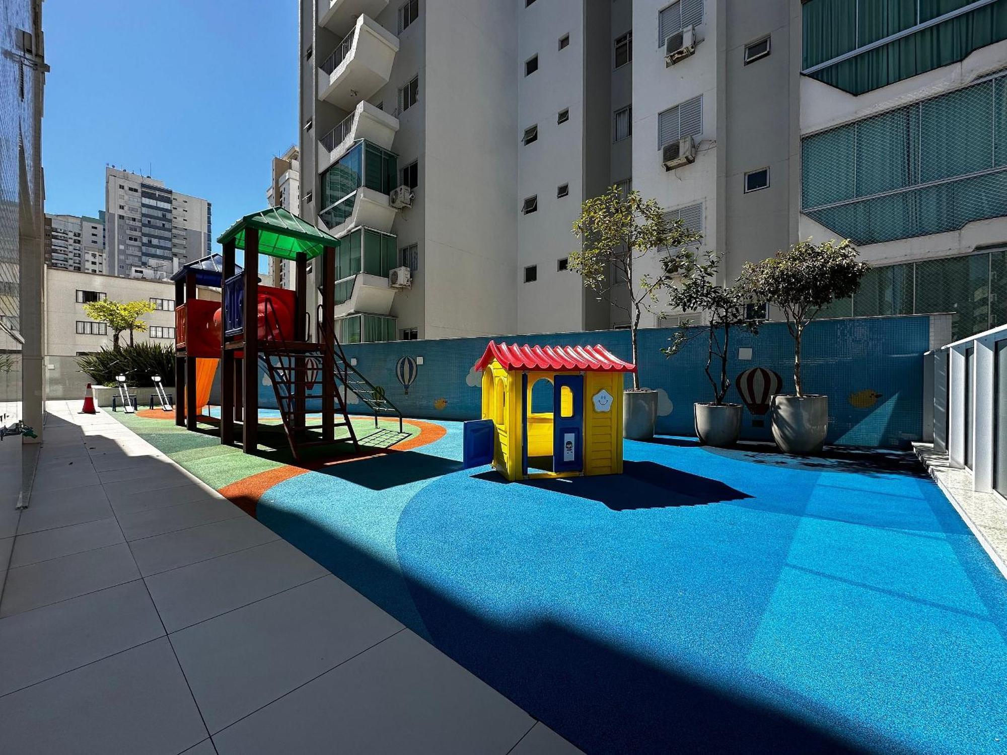 Apartamento El01- Jacuzzi Vista Mar| 4 Garagens| Piscina